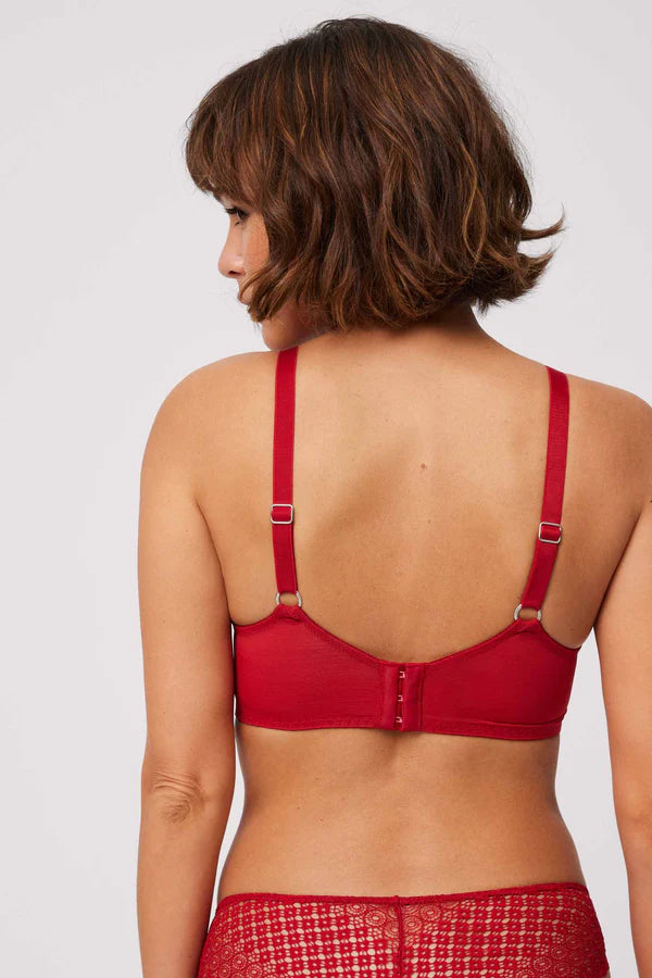 REGGISENO "YSABEL MORA"
