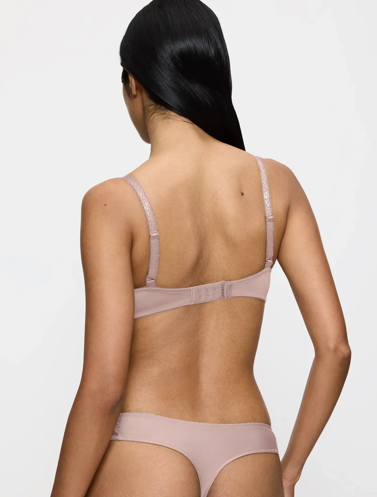 COMPLETO INTIMO DONNA "TRIUMPH"