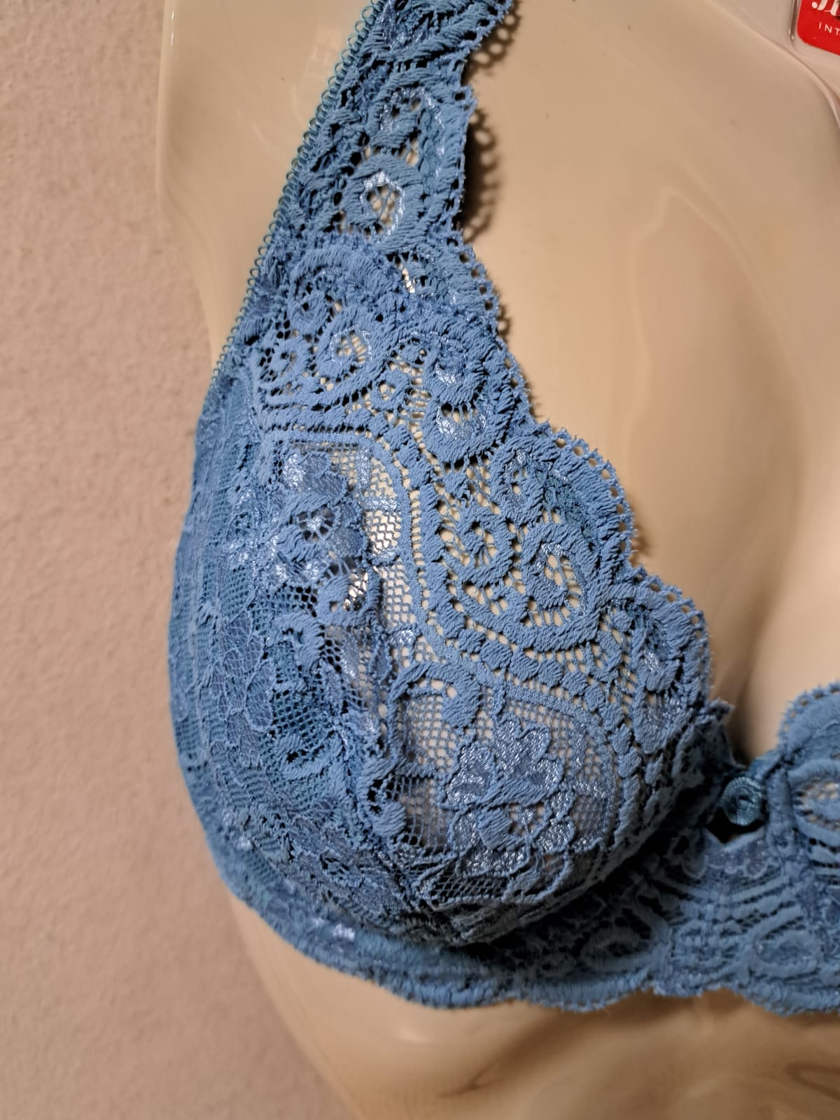 COMPLETO INTIMO DONNA "TRIUMPH"